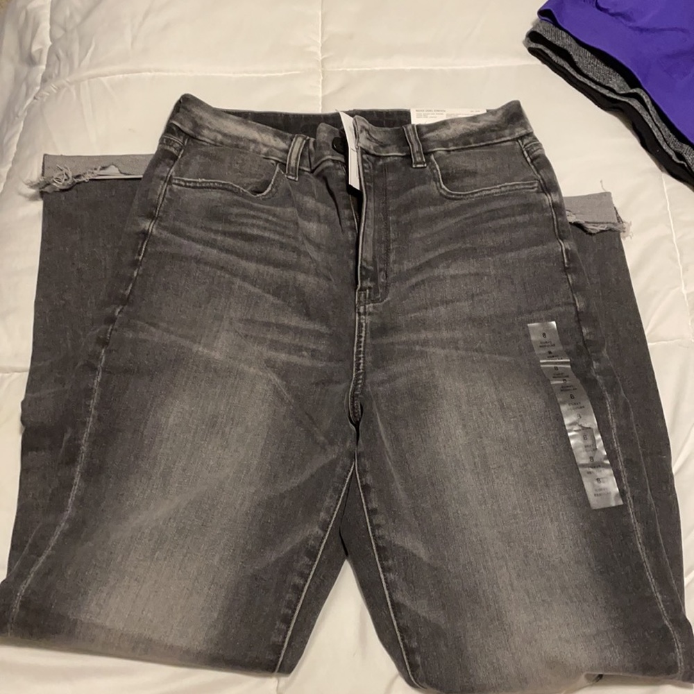 American eagle super high waisted jeans - Picture 2 of 7